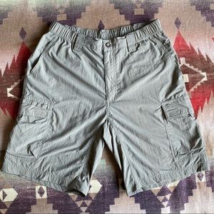 The North Face Men’s Cargo Shorts sz M Hiking Outdoors Camping